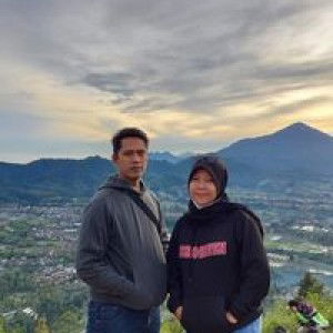 Siti Alfiatun profile icon