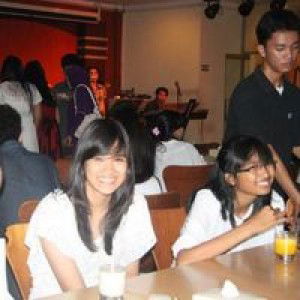 Nimas Ardina profile icon