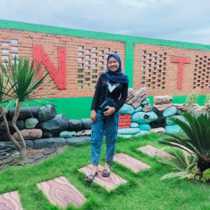 Dian Damayanti profile icon