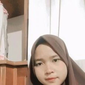 Roya Fitri Yani profile icon