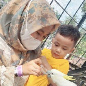 Wiena Widie profile icon