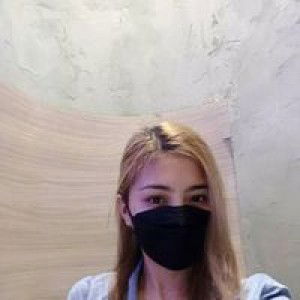 Aira Bulatao profile icon