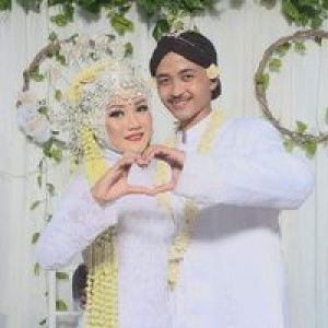 Nur Farida profile icon