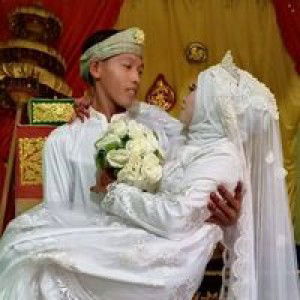 Rita Sundari profile icon