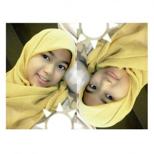 zahra anin profile icon