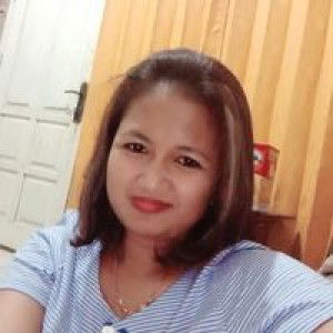 Putri Rahtiwi profile icon