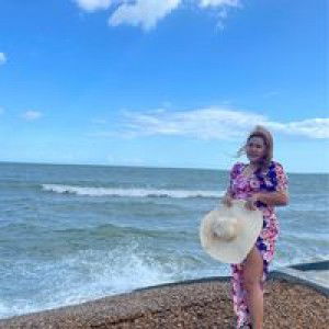 Yui Suphawadee profile icon