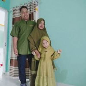 Fitriani profile icon