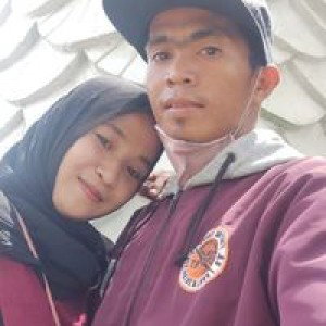 Nur Lia profile icon