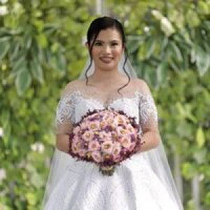 Lindsay Pauline Derraco profile icon