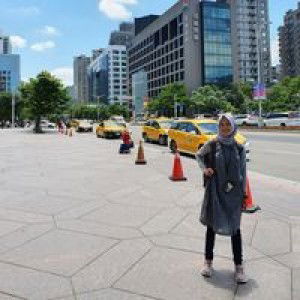 Lely Nurhidayah Maulida profile icon