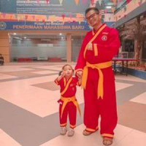 Iwan Al-Kambani profile icon