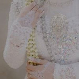 Ella Sariwati profile icon