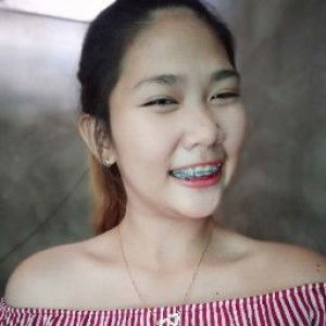 johnley bee vlogs profile icon