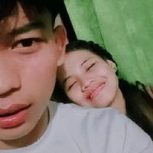 Mella Safitri profile icon