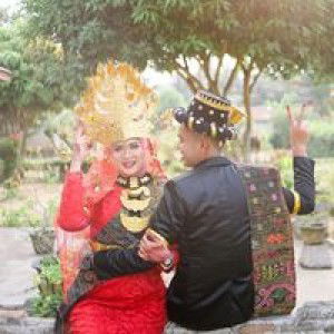 Ananda Tri Suci profile icon