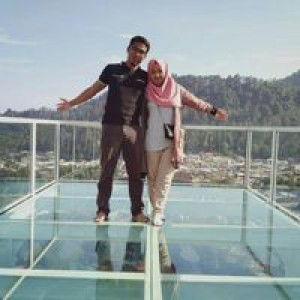 Nia Sania profile icon