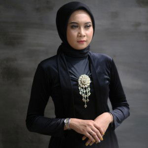 Bella sekartini profile icon