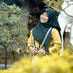 Ruly Karomatul profile icon