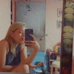 Luisa Tomales profile icon