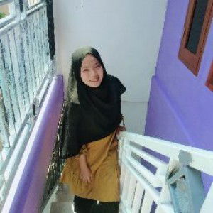 Emy Khumaeroh profile icon