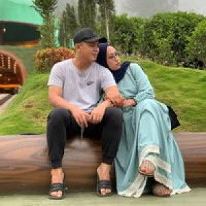 Andi Indrastuti profile icon