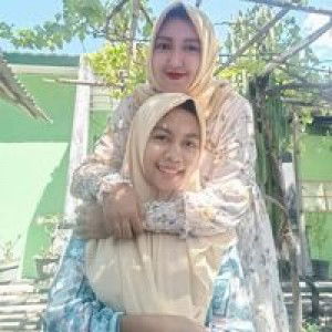 Dwi Susanti profile icon