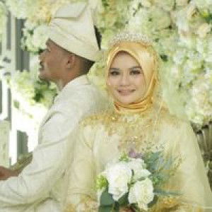 Izzah Sufi Auni profile icon