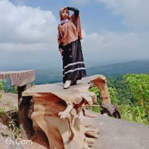 Eti Ernawati profile icon