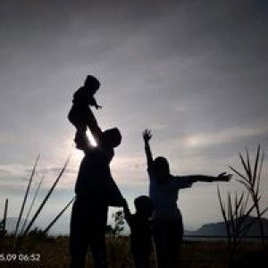 Indah Mei Friyani profile icon