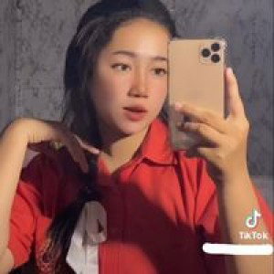 Parinya Chantharakhwaeng profile icon