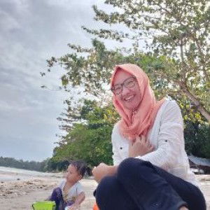 Fitria Indriani Arif profile icon