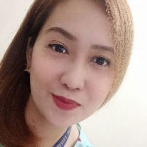 mommy lhen profile icon