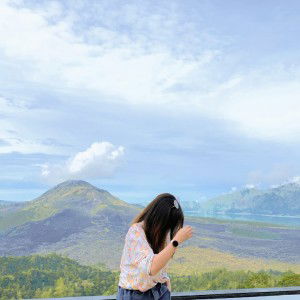 Liana Pat profile icon