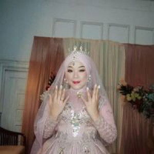 Niken Arinii profile icon