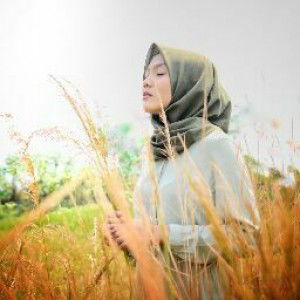 Novia Violita profile icon