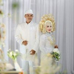 Putri Rika profile icon