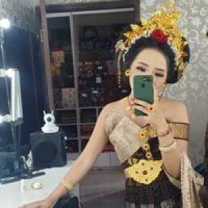 Ovi Estiviana Dewi profile icon