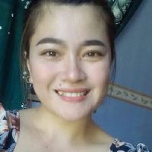 Uen Quen Eq profile icon