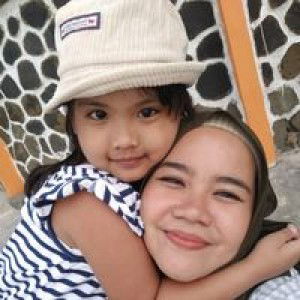 Fauziah Zhie profile icon