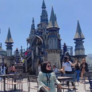 Enci Tisnawati profile icon