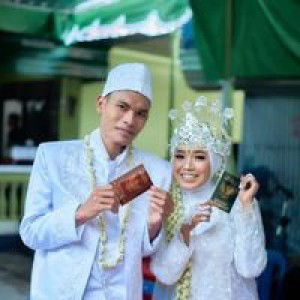 Sulistyo Rini profile icon