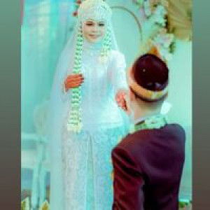 Iin Apriany profile icon