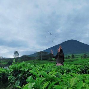 Deska Oktariani profile icon