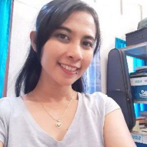 Dewi Natalia profile icon