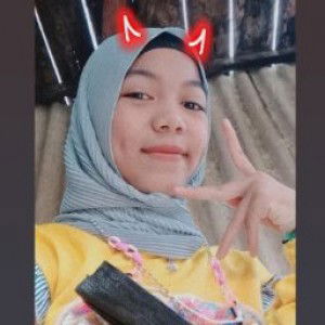 azrahairana profile icon