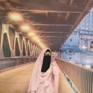 Angelia Ade Maiyuni profile icon