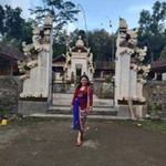 Yuly Widayanti profile icon
