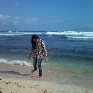 Andhini W profile icon