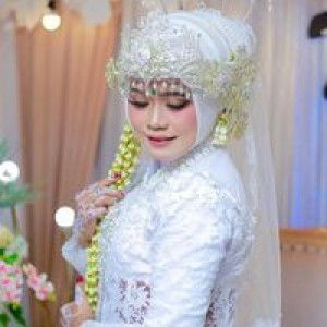 Isna Nayla profile icon